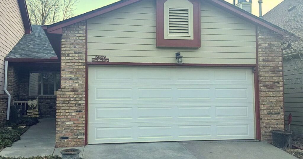 6819 Northridge Rd (SW of 70th & Pioneers) 10