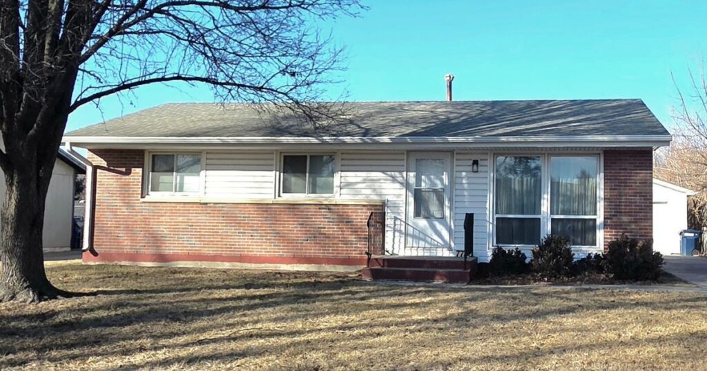 7730 Cherrywood Dr (SW of 84th & O St) 7